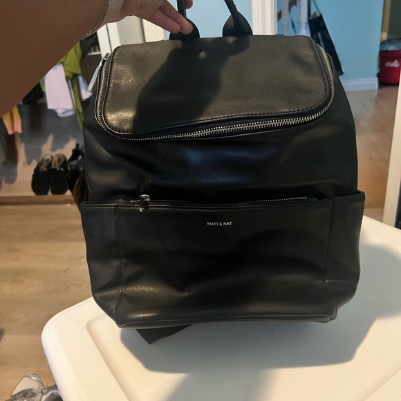 Matt and Nat Vegan Leather backpack - Picture 2 of 2